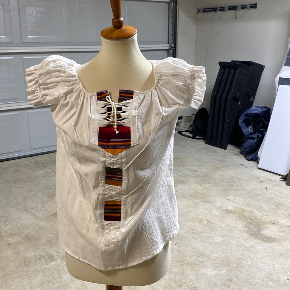 Guatemalan traditional lace up top